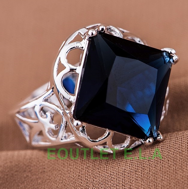 PRINCESS MIDNIGHT BLUE CZ SILVER DRESS RING-size 8